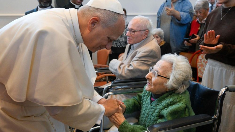 Pope Leo XIV Affirms Istanbul’s Elderly as the ‘Wisdom of a People’